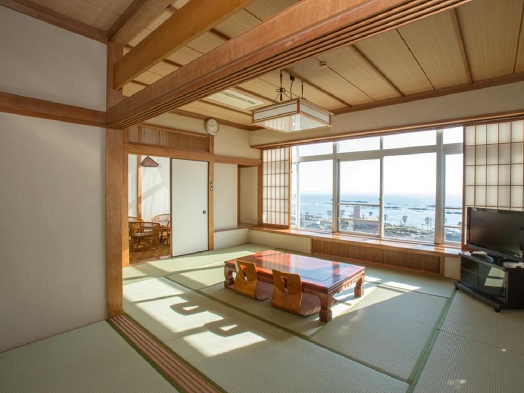 Nangoku Hotel Tatami Room Ocean View