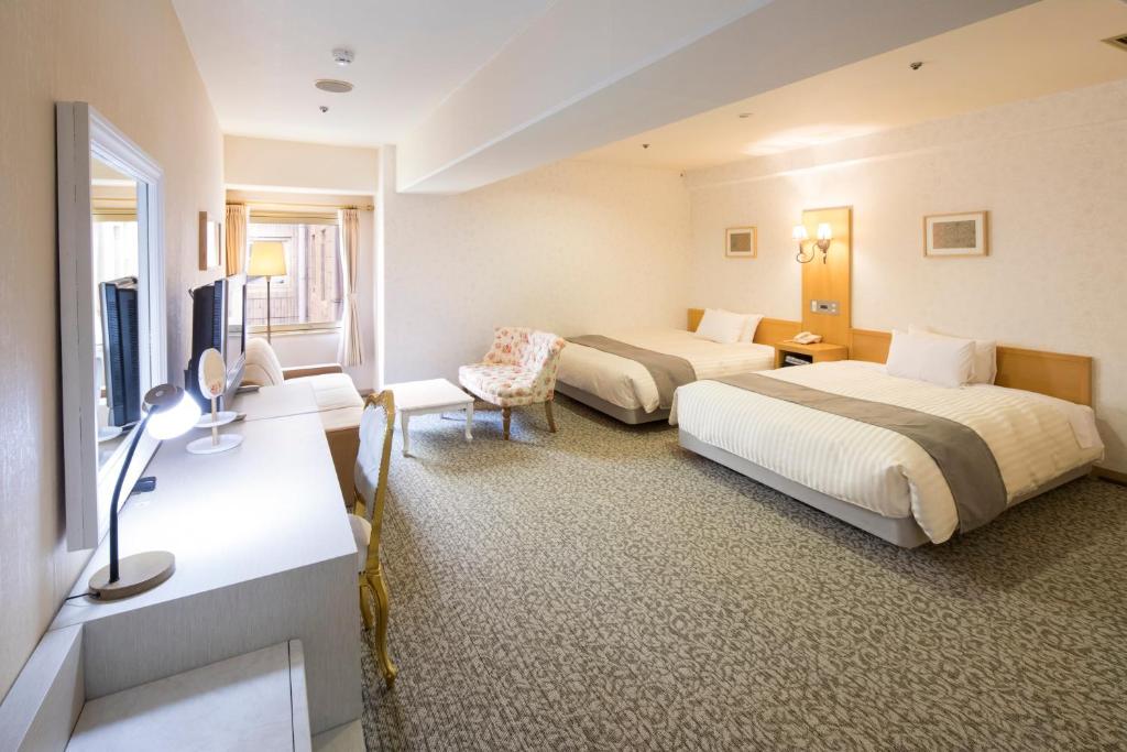 Nara Royal Hotel Twin Room