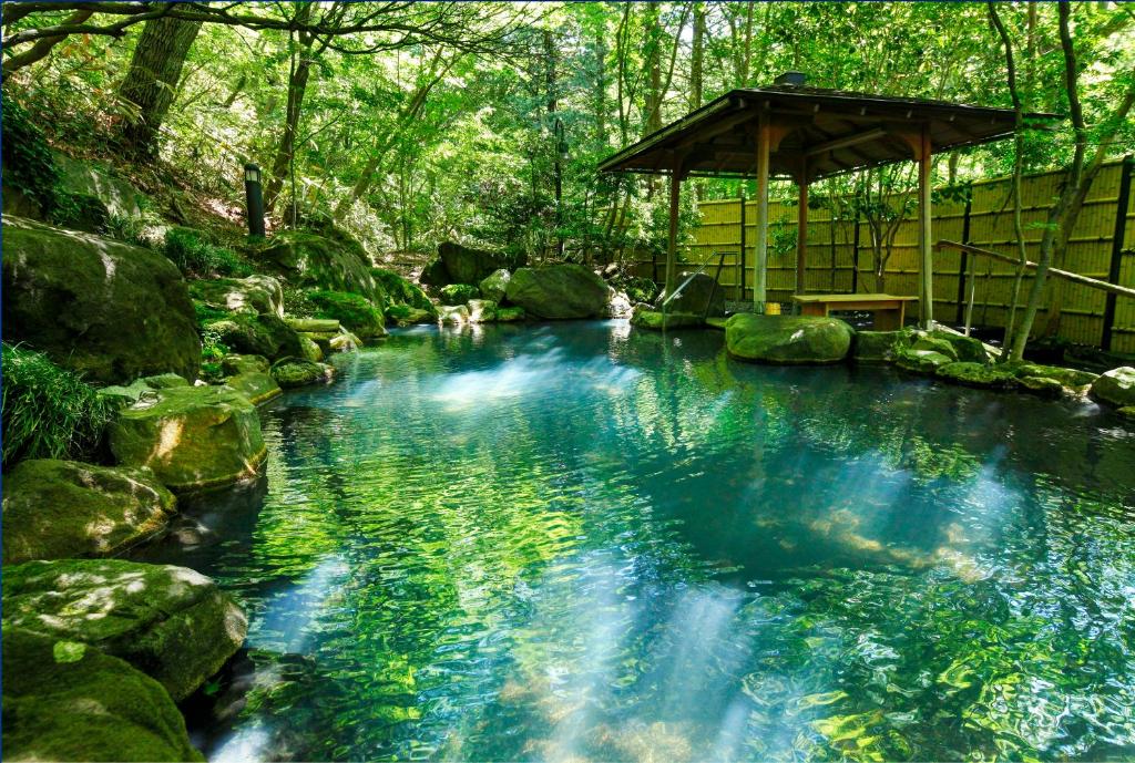 Nasu Onsen Sanraku Outdoor Onsen