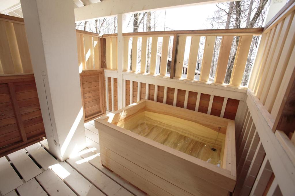 Neo Oriental Resort Yatsugatake Hana Hotel Open Air Bath
