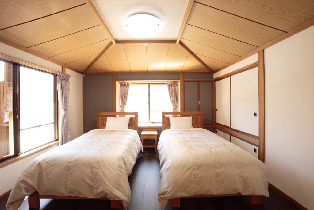 Neo Oriental Resort Yatsugatake Hana Hotel Twin Room