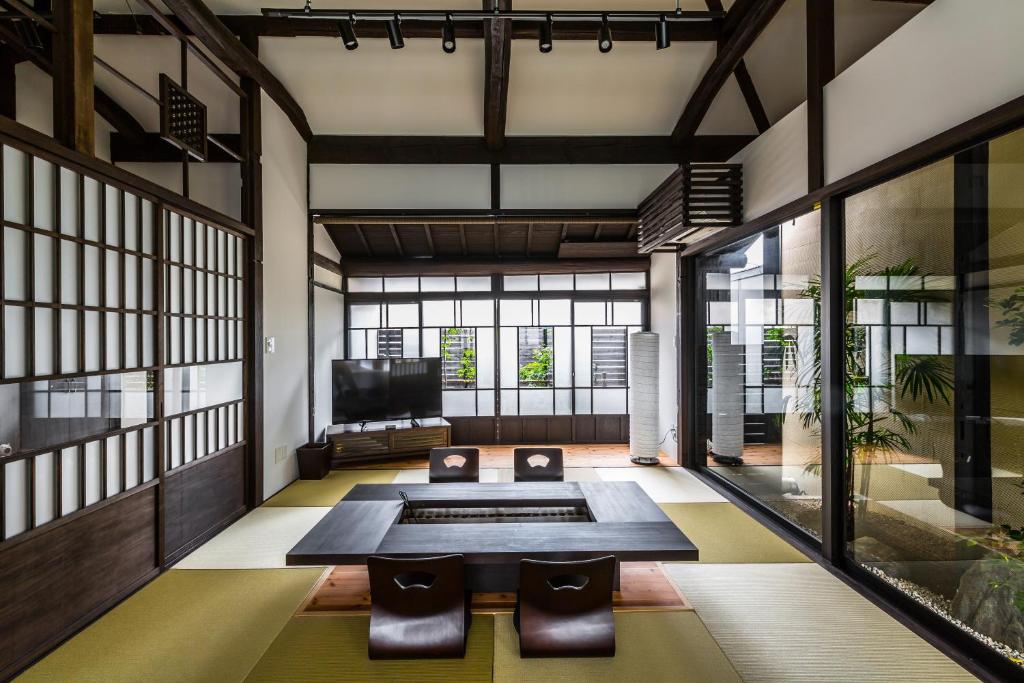 Nihon Iro Tatami Room