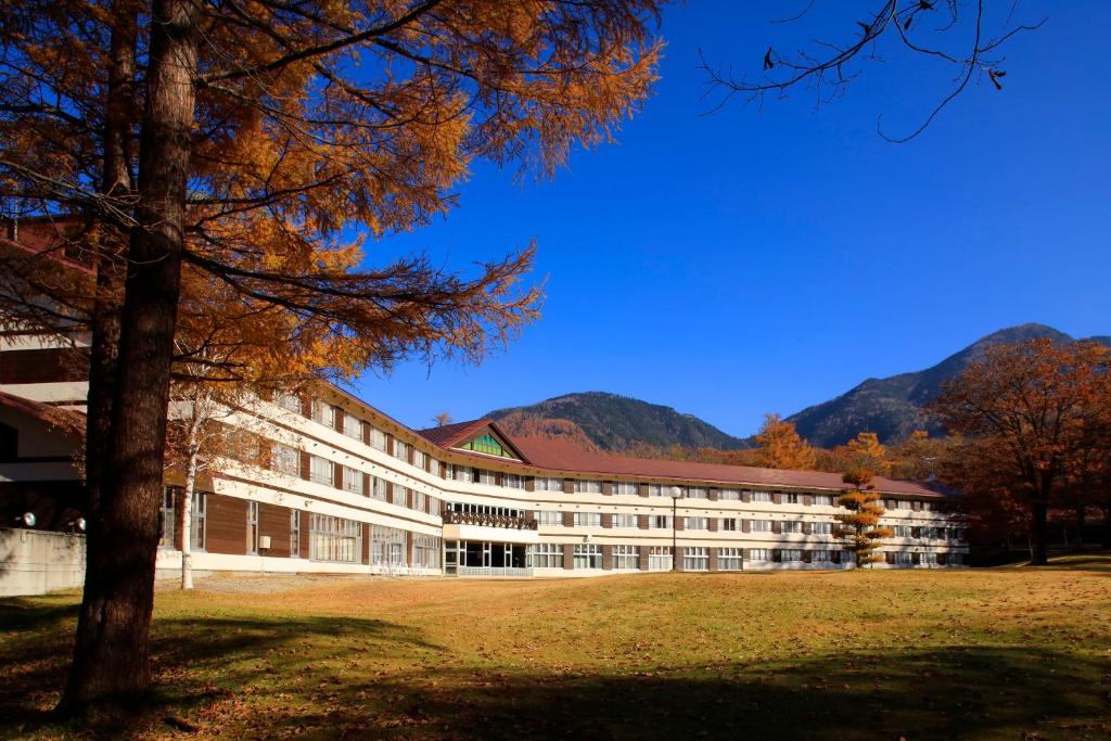 Nikko Astraea Hotel Exterior