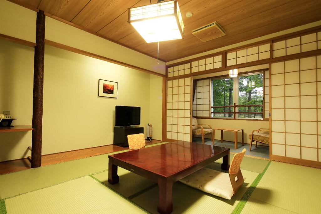 Nikko Astraea Hotel Tatami Room
