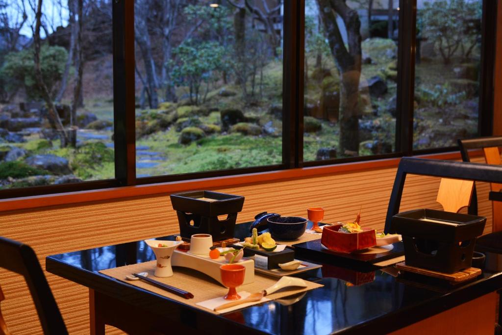 Nikko Hoshinoyado Garden View Dining