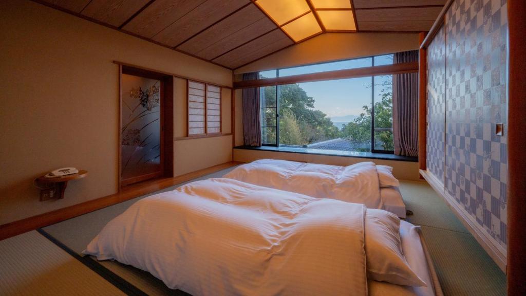 Nishiizu Koyoi Tatami Room