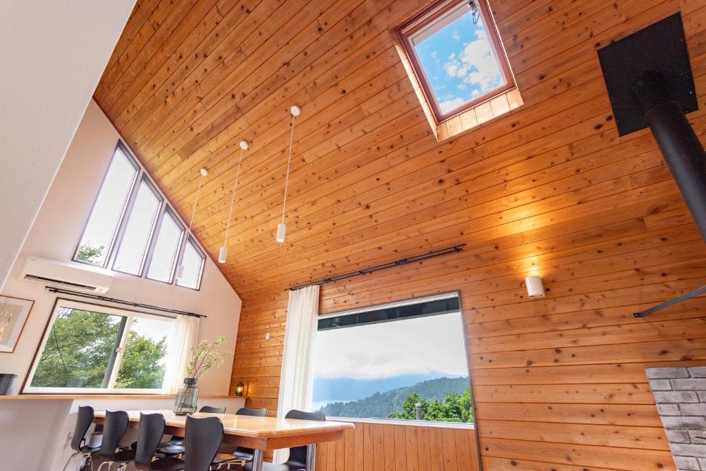 Noel Hakone Fuji Wooden Living Room