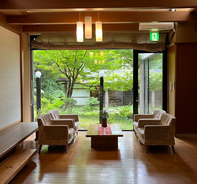 Nukumorino Yado Komanoyu Garden Lounge