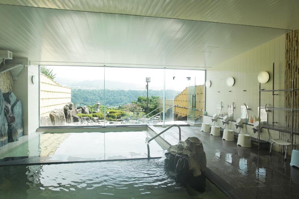 Nunobiki Onsen Komoro Indoor Onsen Bath