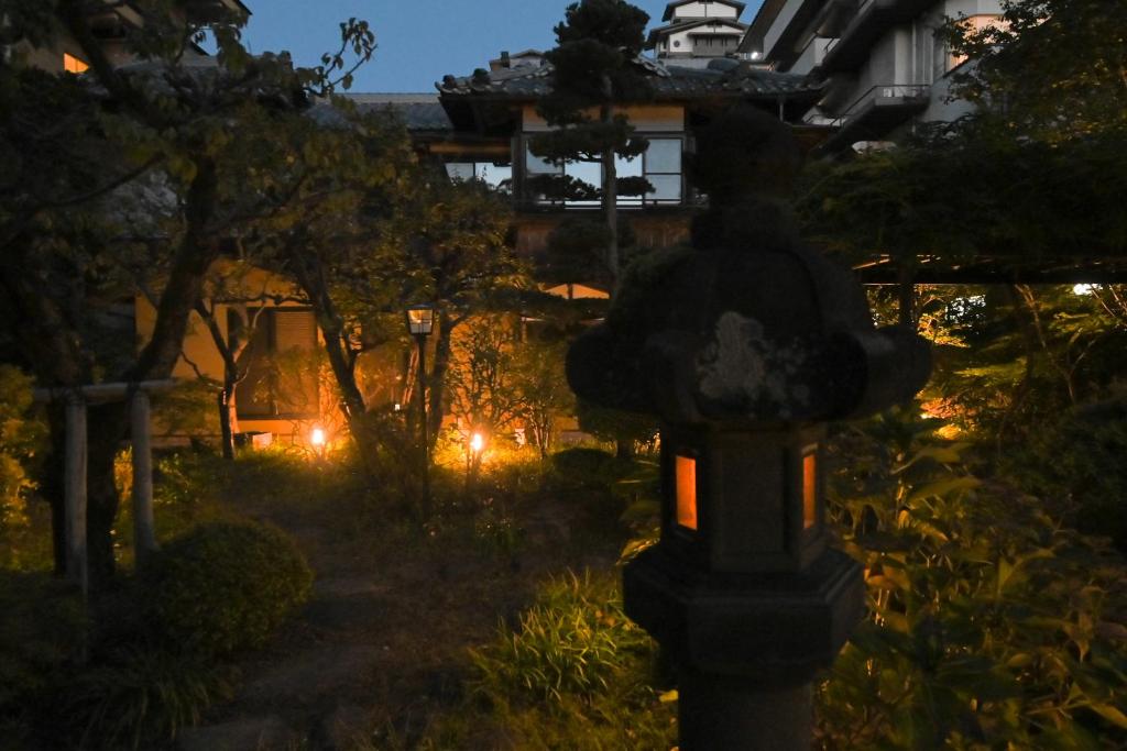 Nunohan Ryokan Night Garden