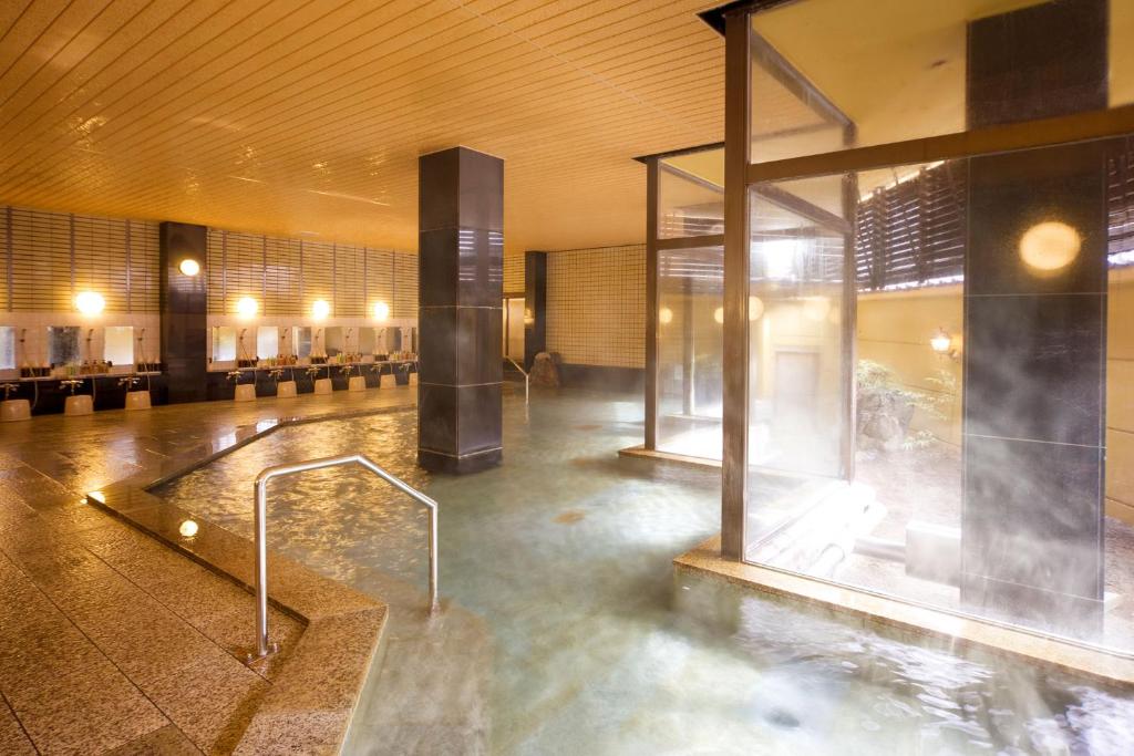Oedo Onsen Monogatari Awara Indoor Onsen Bath