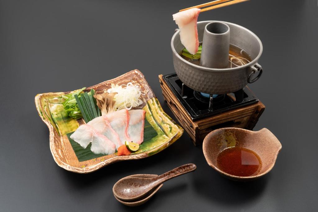 Omuro No Mori Gyokusui Hot Pot Meal