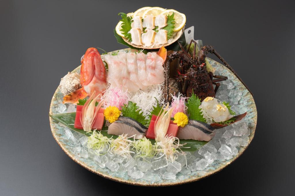 Omuro No Mori Gyokusui Sashimi Platter