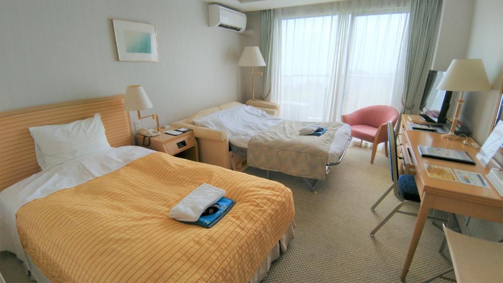 Onahama Ocean Hotel Golf Club Twin Room
