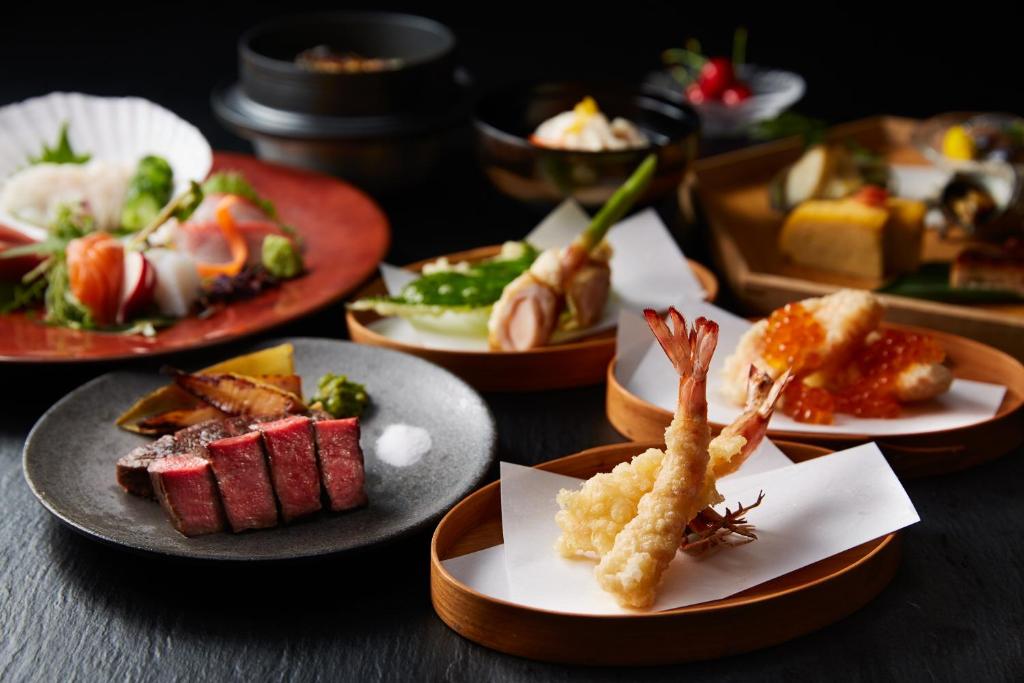 Onsen Ryokan Yuen Shinjuku Kaiseki Dinner