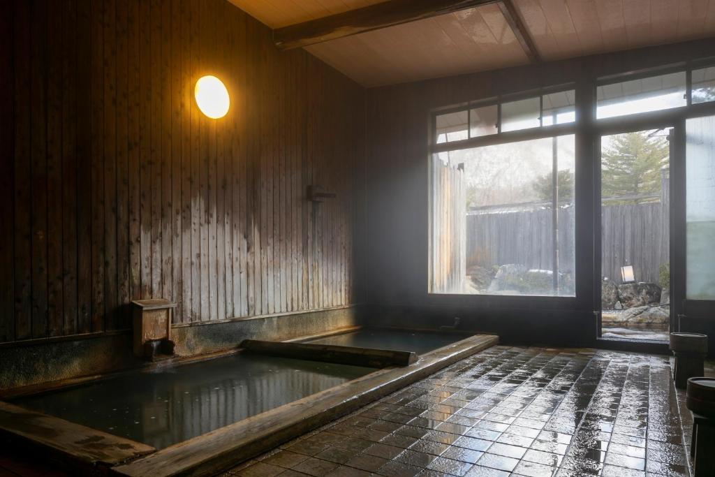 Onyado Hisui Indoor Onsen Bath