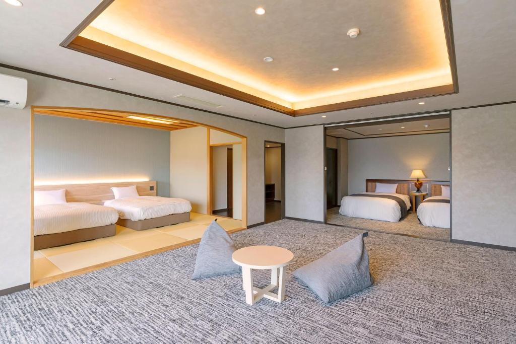 Ooedo Onsen Premium Gero New Building Japanese Western Room