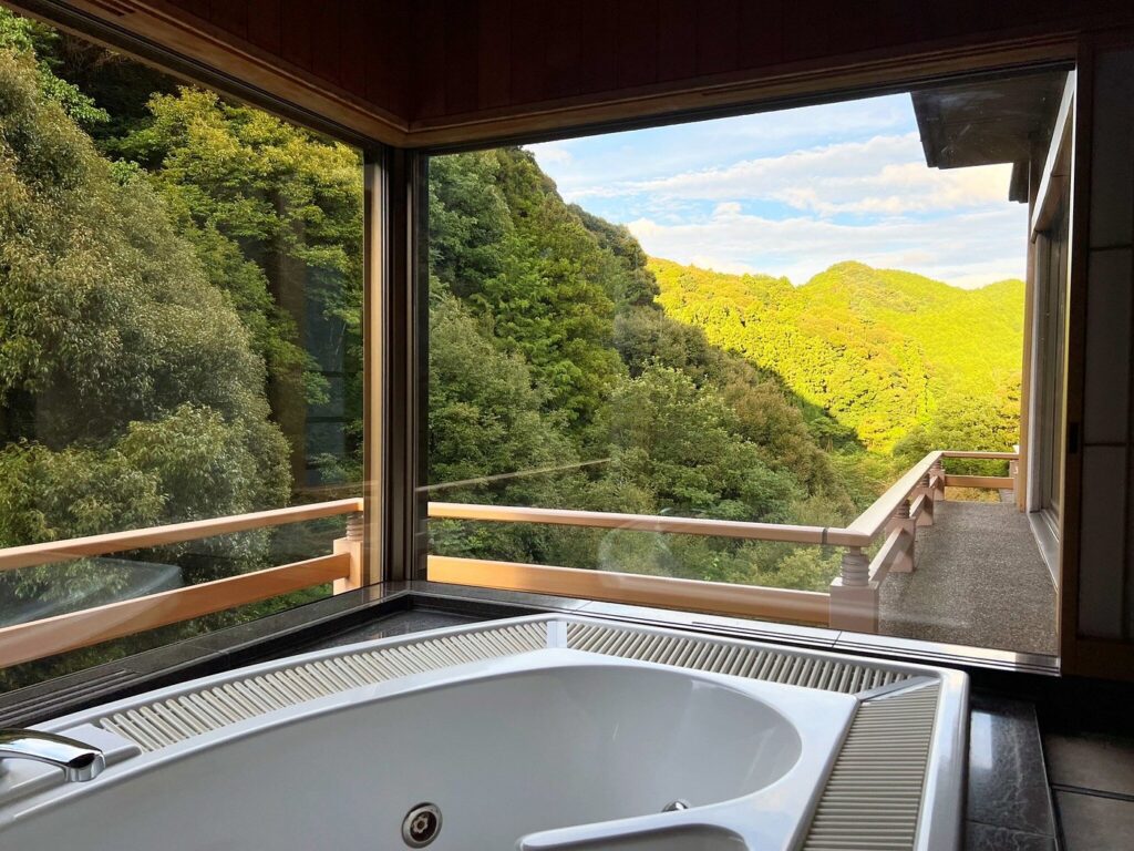 Otani Sanso Open Air Bath Mountain View