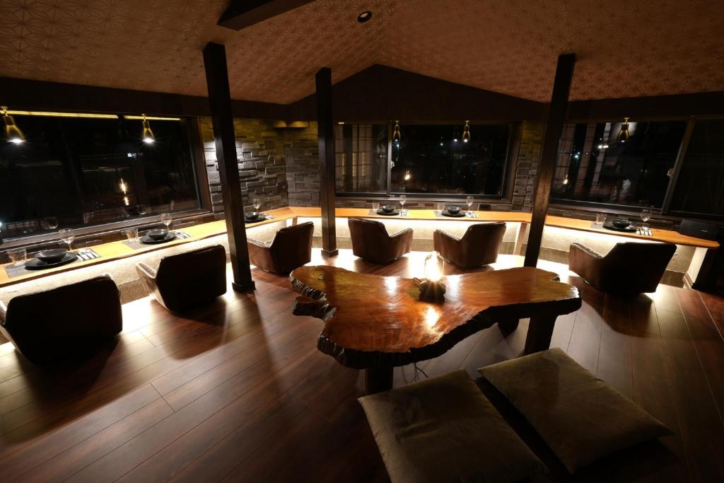 Oyado Sakuragawa Lounge Seating Area
