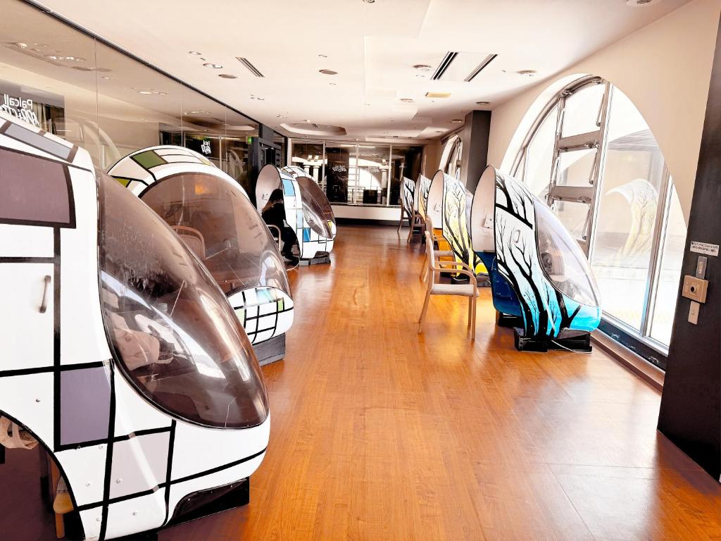 Palcall Tsumagoi Resort Hotel Ski Area Capsule Seating Lounge