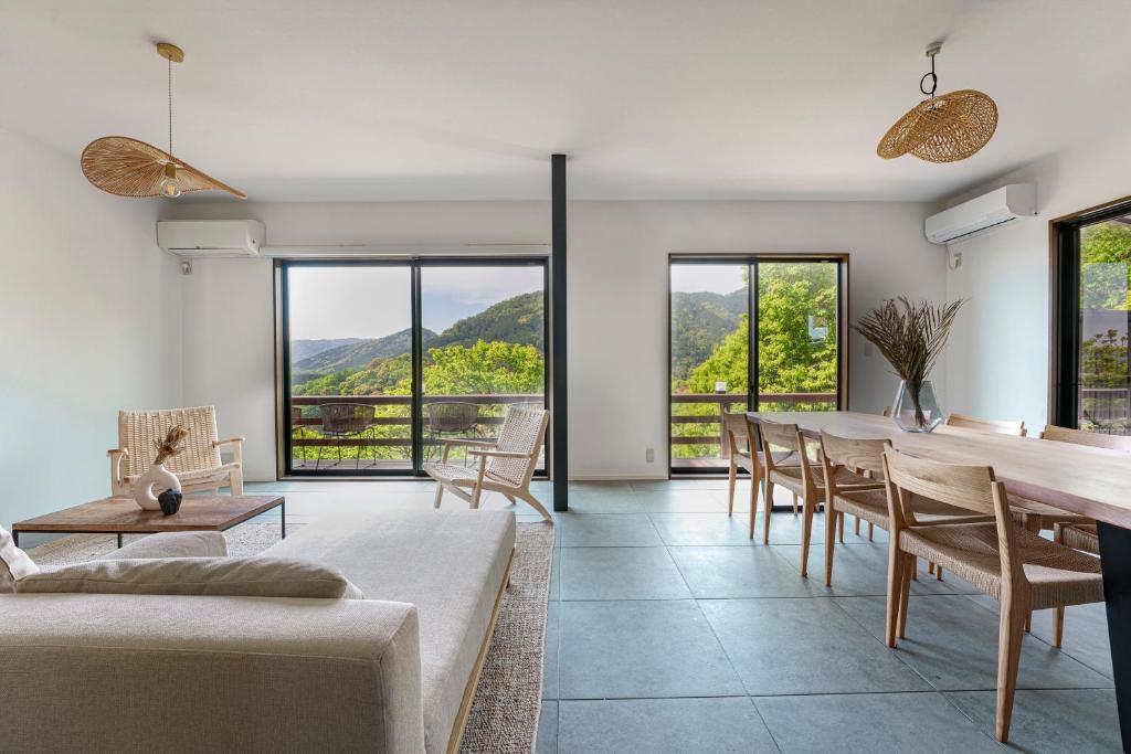 Private Resort Hinata Living Dining Room