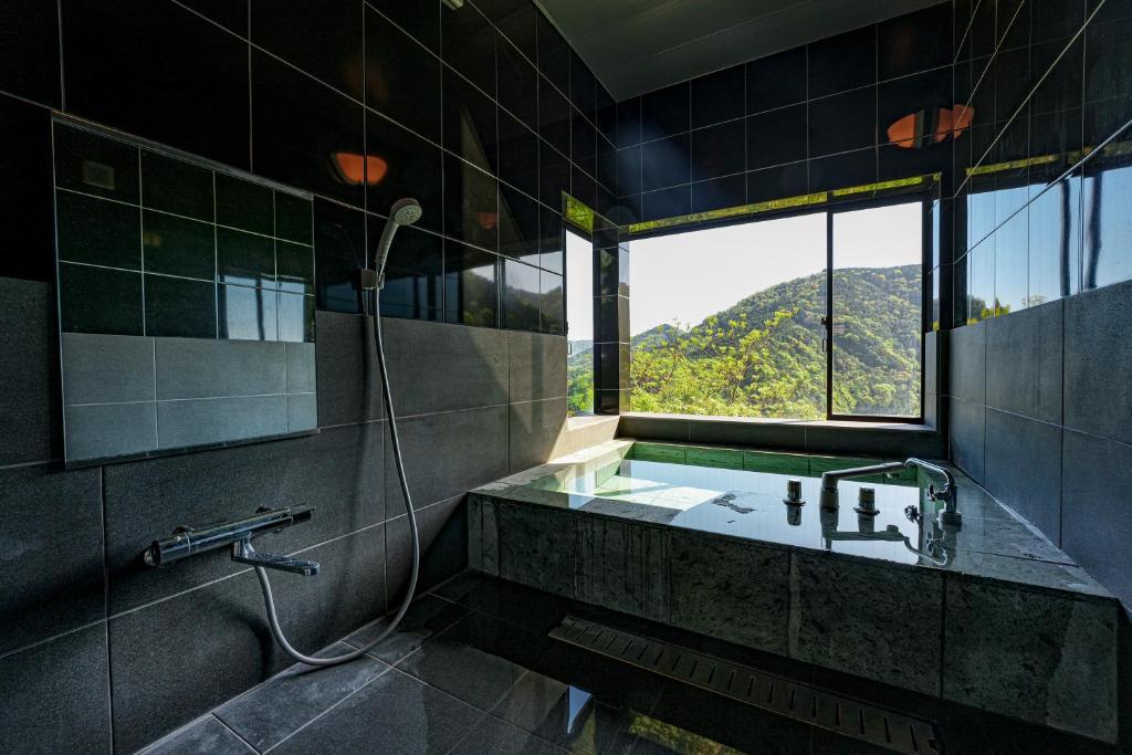 Private Resort Hinata Open Air Bath
