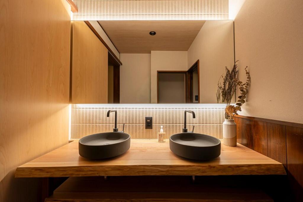 Private Resort Kawazu Double Vanity Bathroom