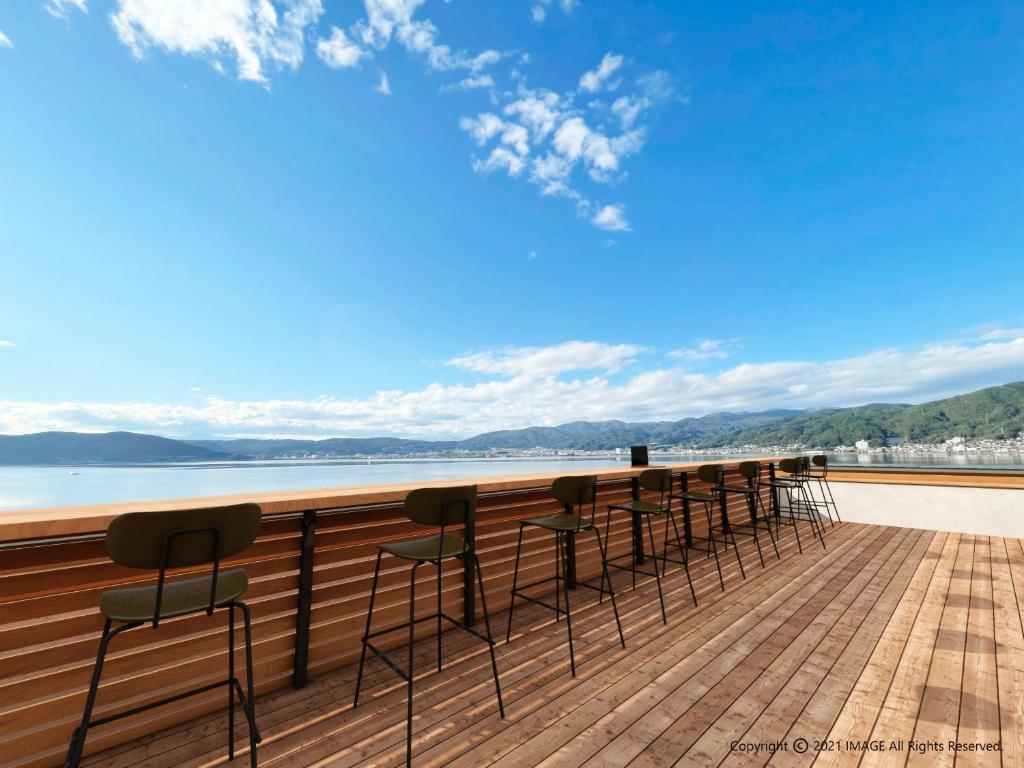 Rako Hananoi Hotel Lakeside Rooftop Terrace