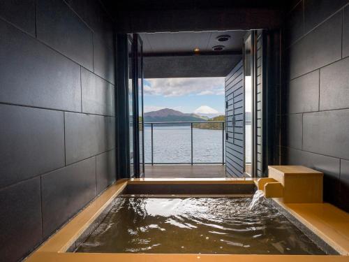 Rakuten Stay Fujimi Terrace Hakone Ashinoko Private Onsen Lake View