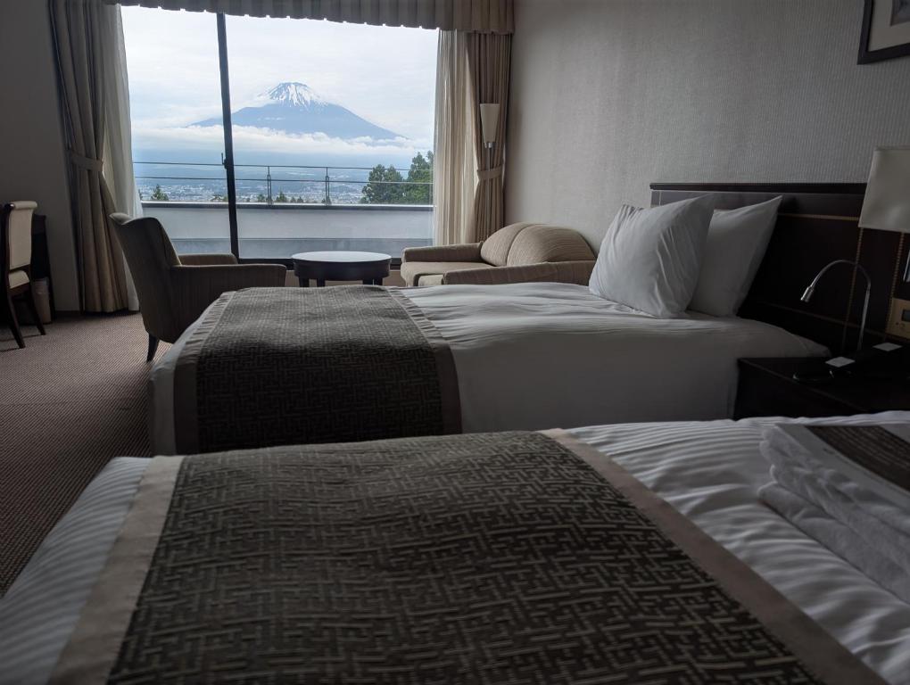 Rembrandt Premium Fuji Gotemba Day Spa Mount Fuji View Room