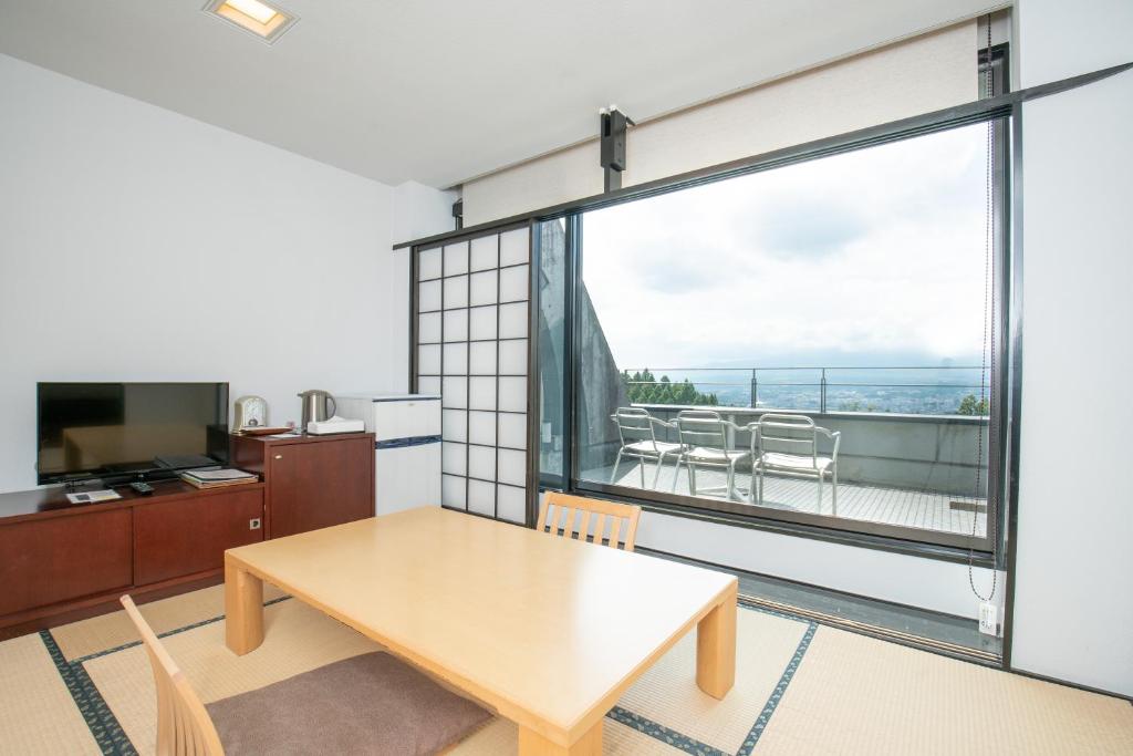 Rembrandt Premium Fuji Gotemba Day Spa Tatami Room