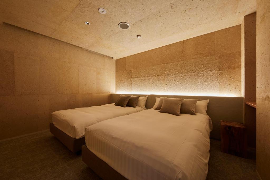 River Retreat Garaku Twin Bedroom