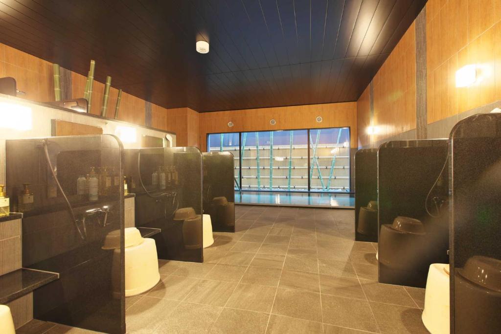 Route Inn Grand Nakano Obuse Public Bath Washing Area
