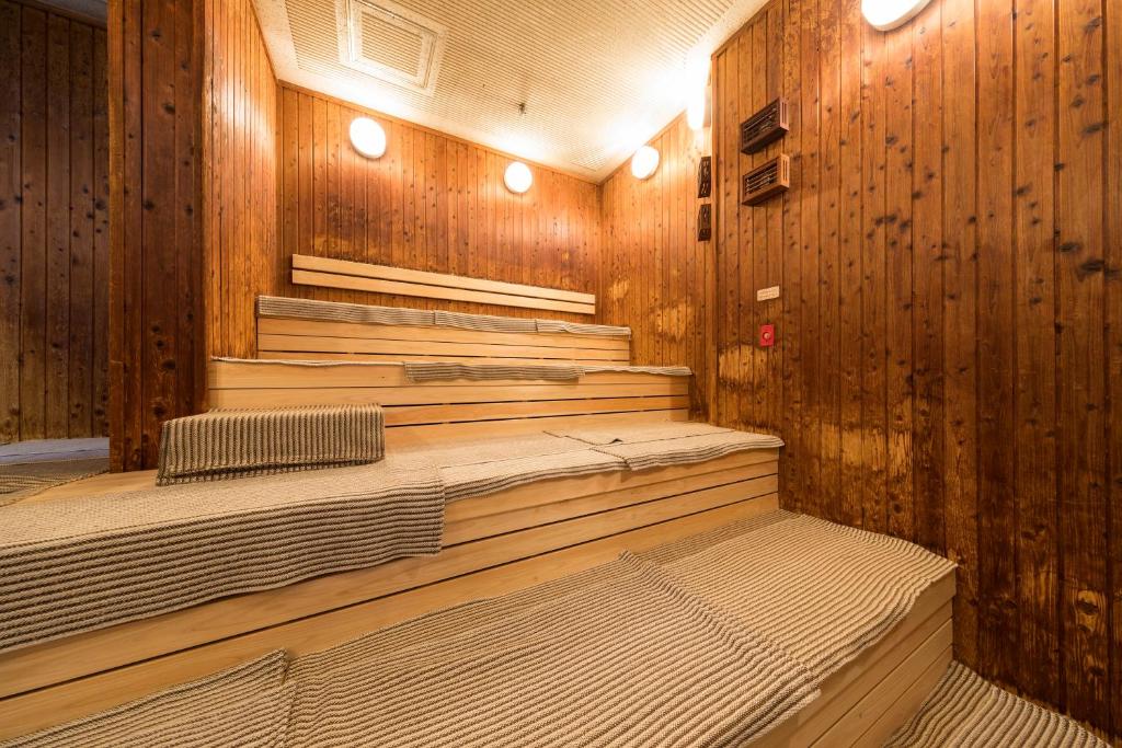 Route Inn Grantia Hanyu Spa Resort Sauna Room