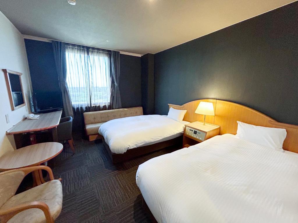 Route Inn Grantia Komatsu Airport Twin Room