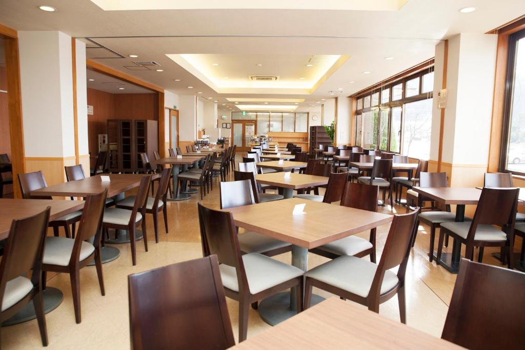 Route Inn Kawaguchiko Dining Room