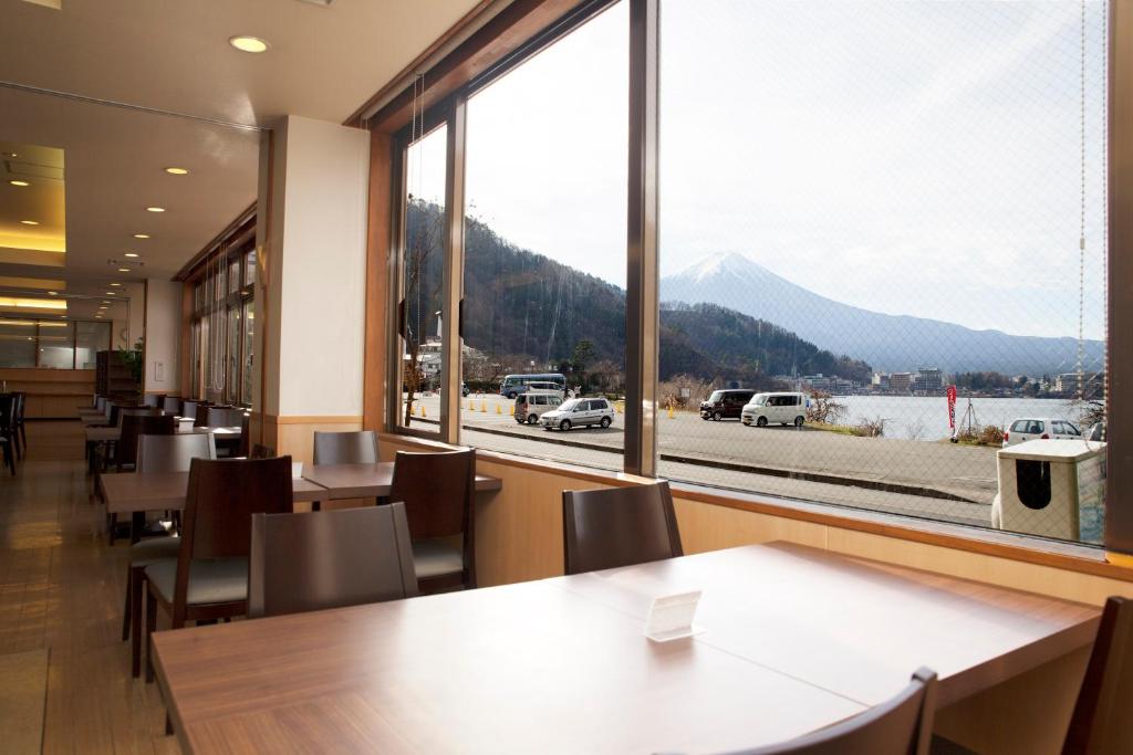 Route Inn Kawaguchiko Lakeside Dining Room