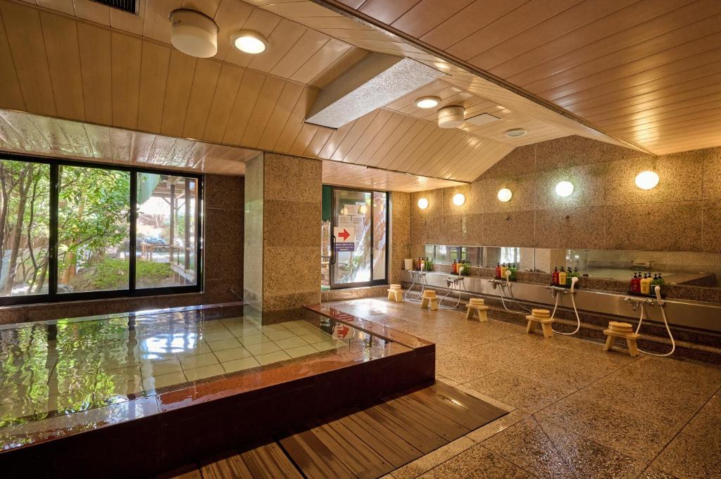 Royal Hotel Kawaguchiko Indoor Onsen Bath