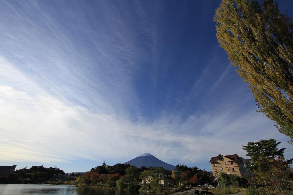 Royal Hotel Kawaguchiko Mount Fuji Lake View