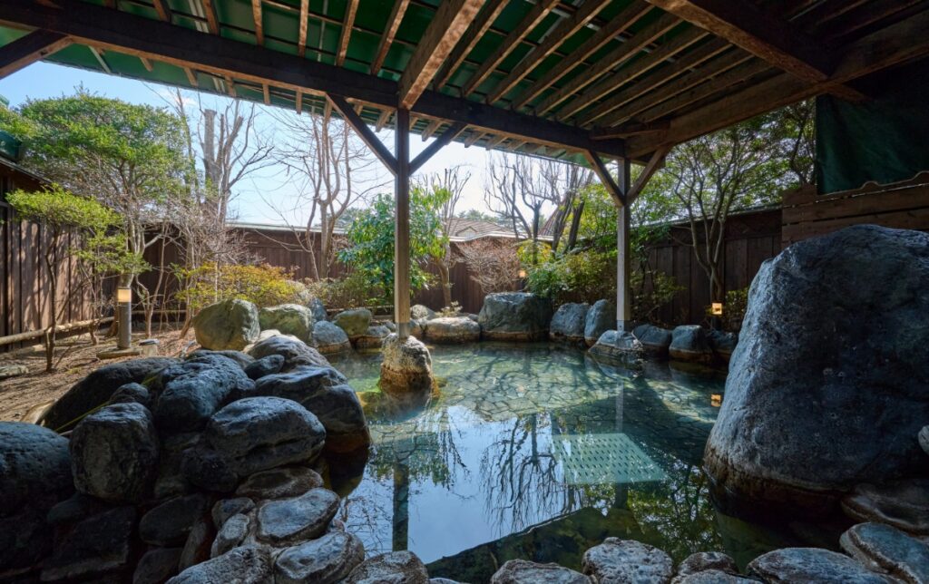 Royal Hotel Kawaguchiko Open Air Onsen