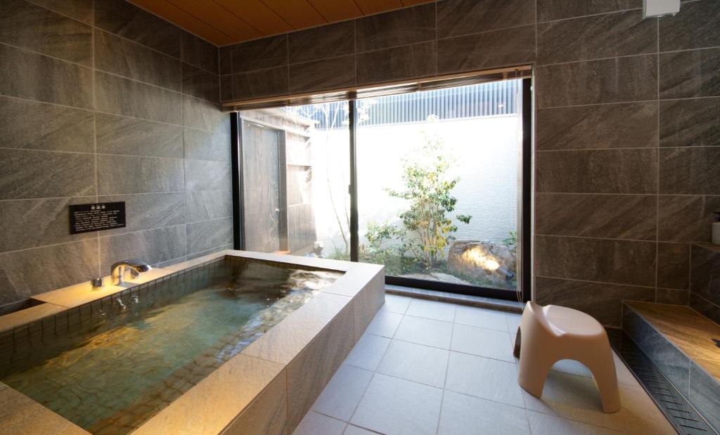 Rurinohama Private Onsen Bath