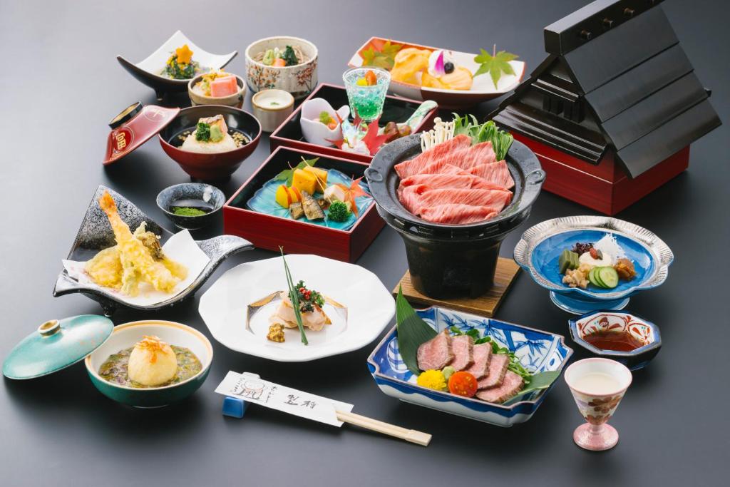 Ryokan Asunaro Kaiseki Dinner