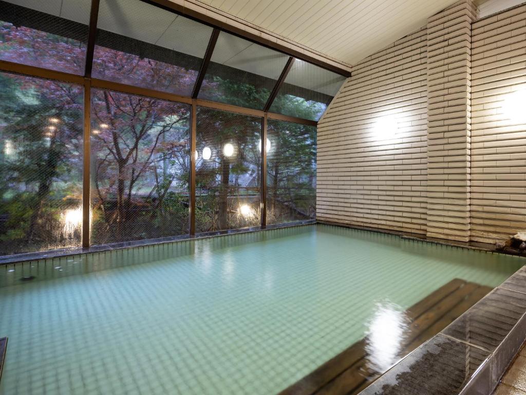 Ryokan Gizan Indoor Onsen Bath