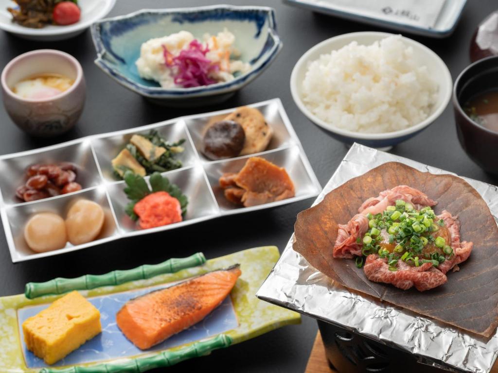Ryokan Gizan Japanese Breakfast