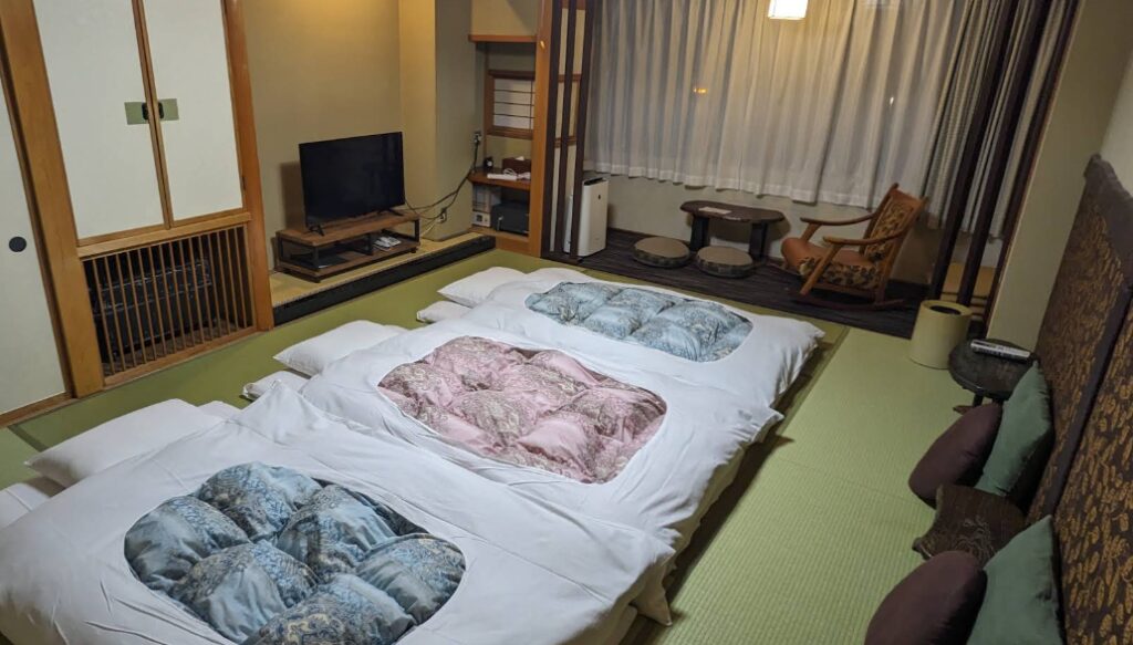 Ryokan Gizan Tatami Room Futons