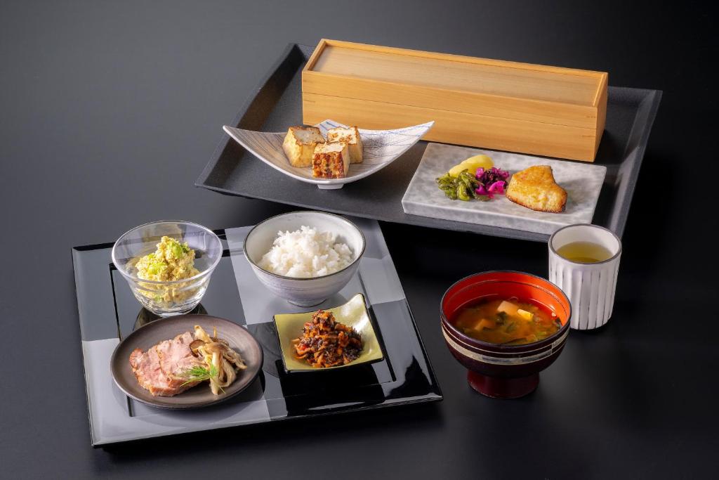 Ryokan Meiji Japanese Breakfast
