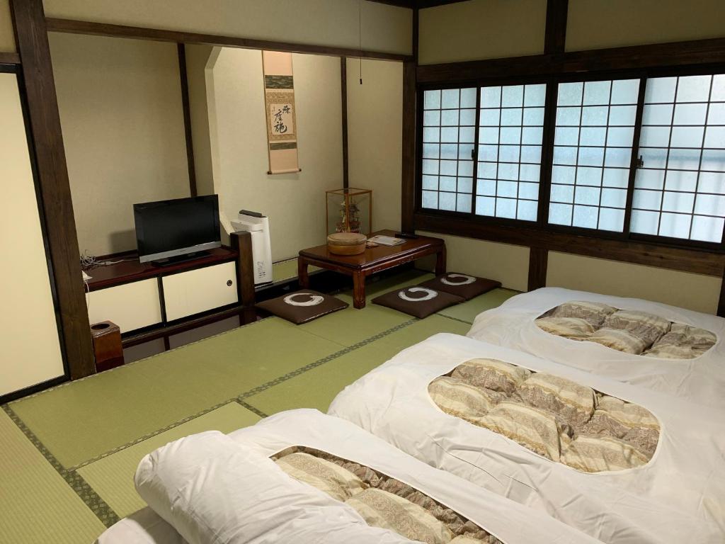 Ryokan Murayama Tatami Room