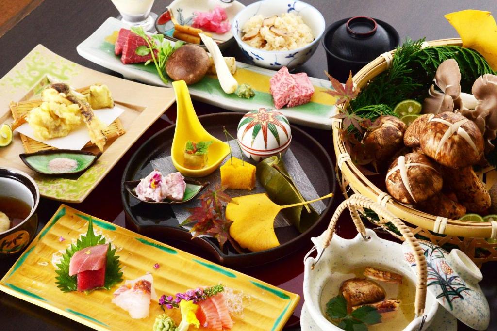 Ryokan Nakamatsuya Kaiseki Meal