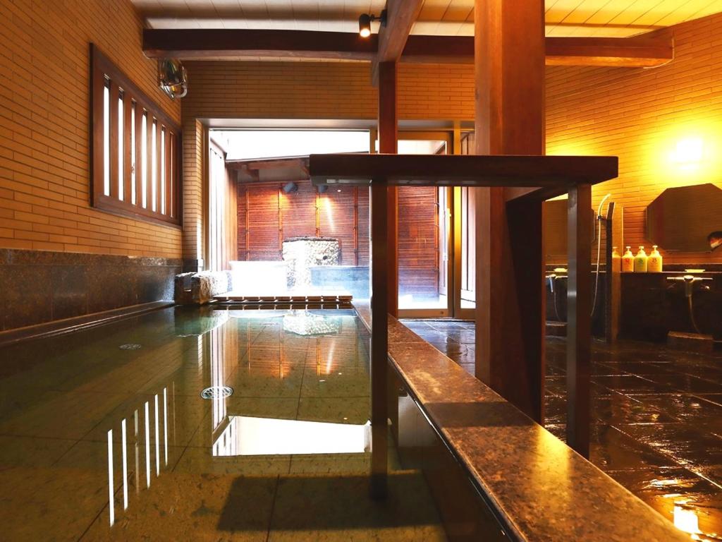 Ryokan Tanabe Indoor Onsen Bath