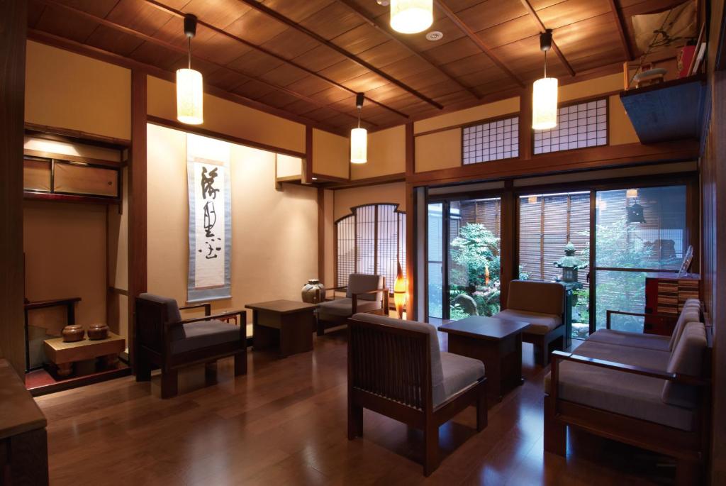 Ryokan Tanabe Japanese Sitting Room